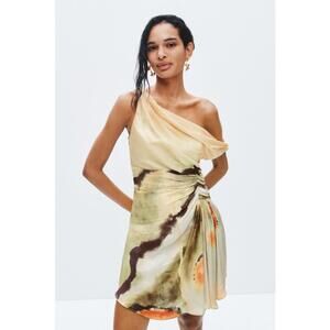 AMUR Green Elowen Mini Dress Size 10 with Minor Fabric Pull